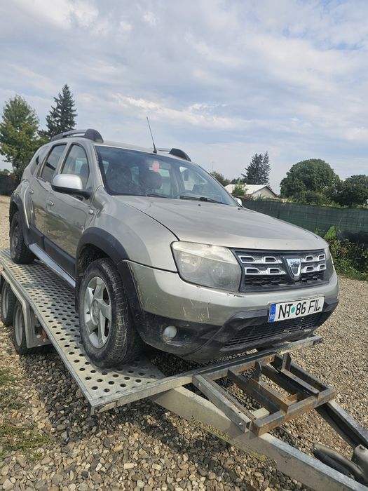 Fata completa dacia duster 2011