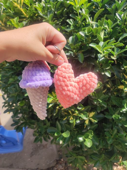 Ръчно изработени подаръци:ключодържатели