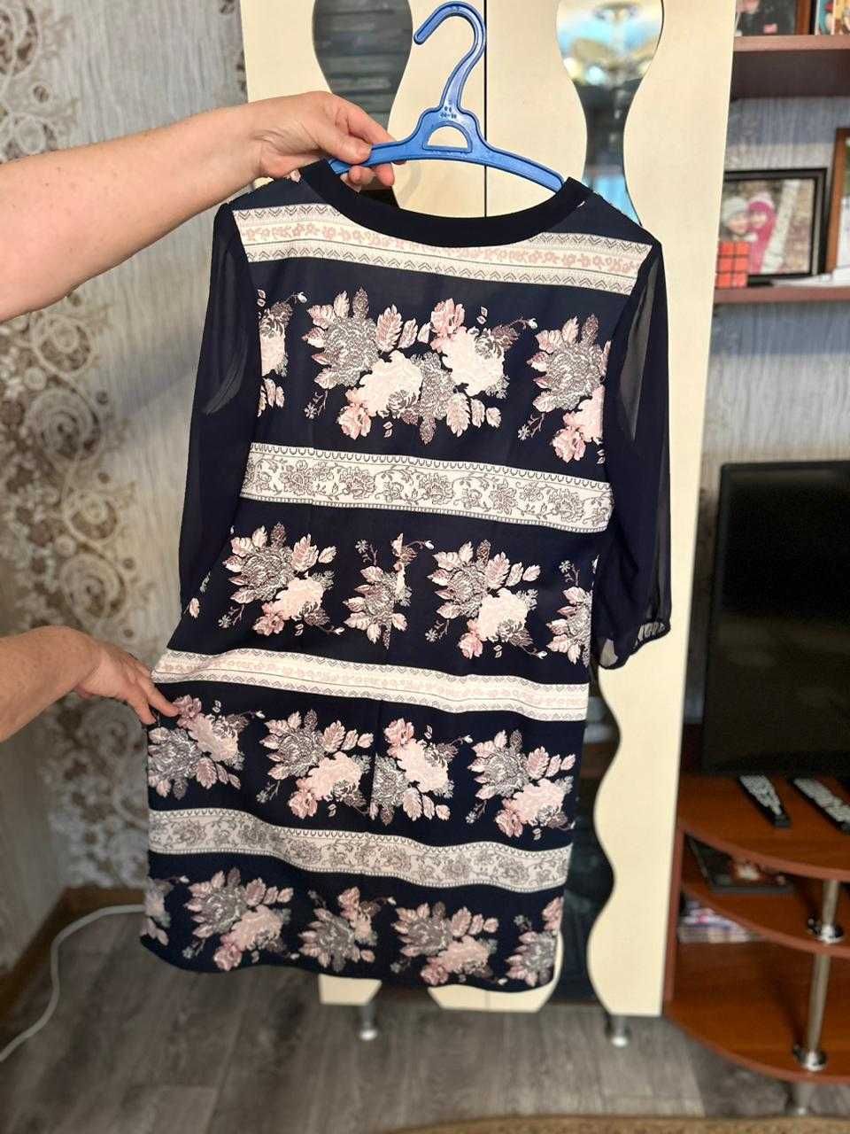 Продам платье. Б/У женское. Р-р 48- 50.