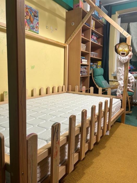 Cadru de pat Montessori cu saltea Dormeo