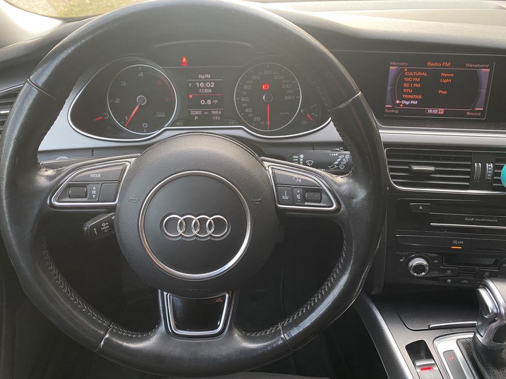 Audi A4 An 2013 Motor 2.0 Diesel 143 cp Km reali Carte Service