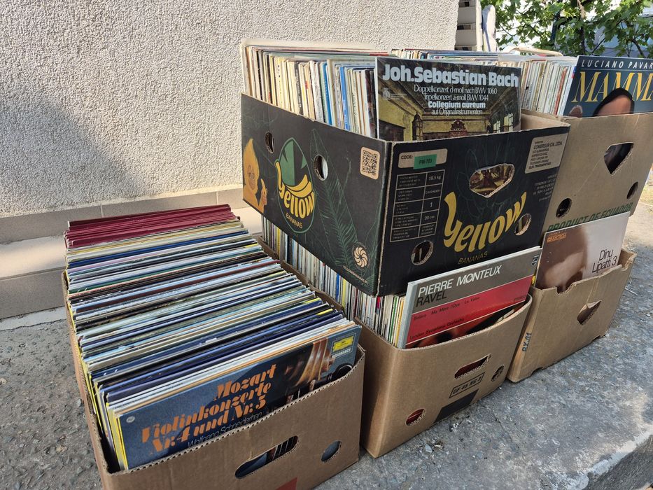 Vând Lot 7500lp Discuri Vinil colectie muzica clasica mixta