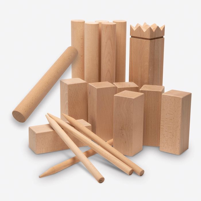 Комплект с играта Kubb