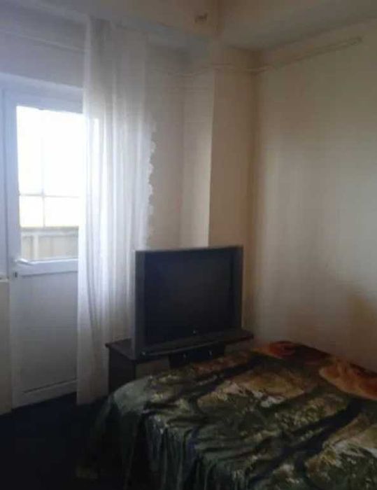 Дава се под наем Тристаен апартамент в Пловдив, Западен - 90 кв.м за 234.6 € - Снимка #6