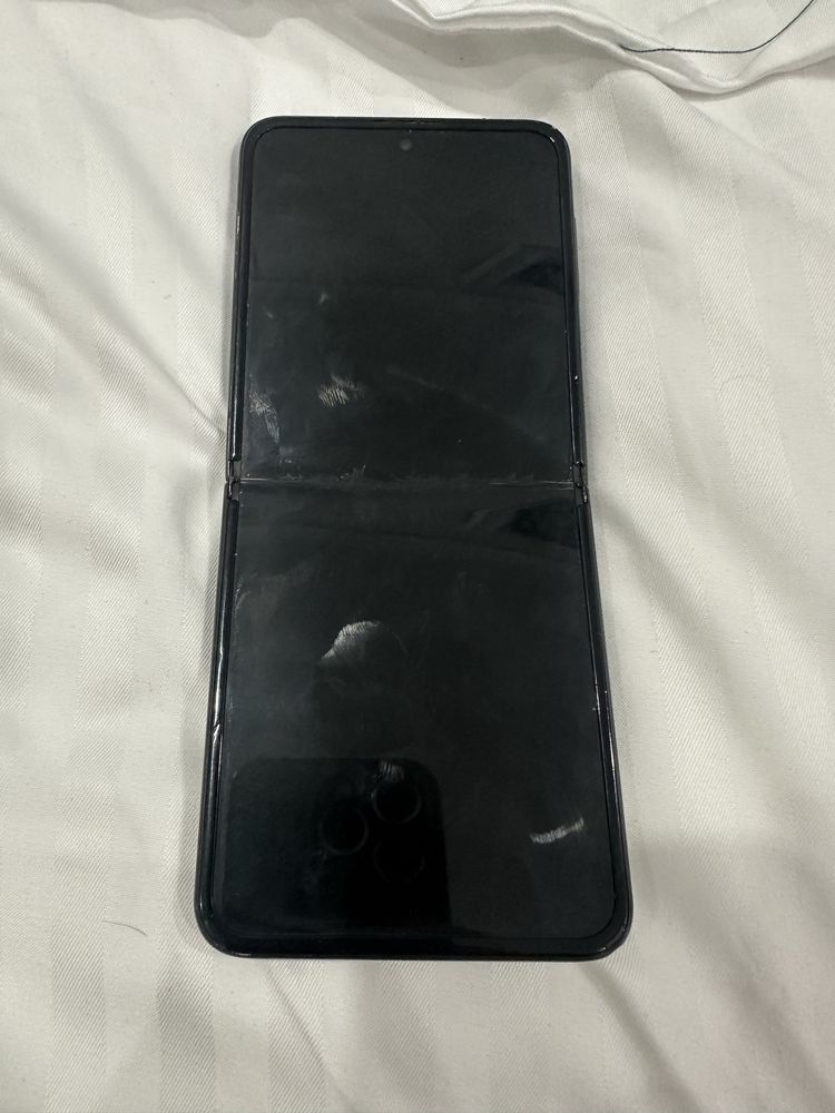 Продам samsunf z fold 3