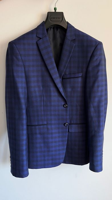 Мужской костюм-тройка