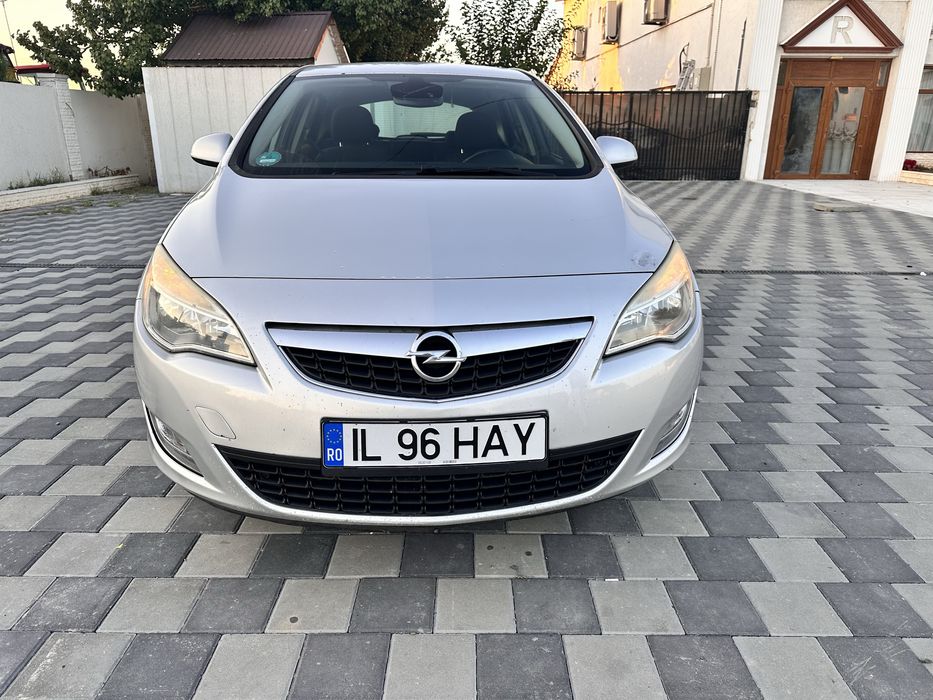 Opel astra J 1.7cdti
