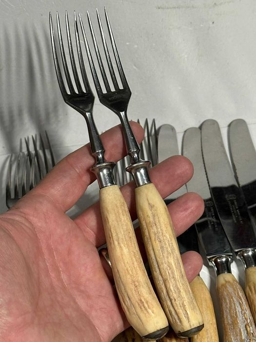 SET TACAMURI - Maner CORN - ANTON WINGEN JR - 6 Furculite + 6 Cutite !