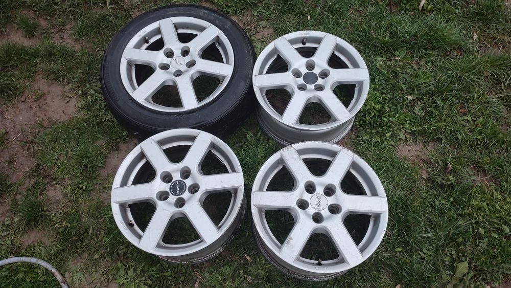 Set 4 jante puțin zgâriate+piulițe