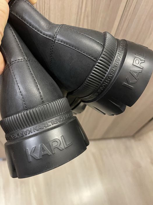 Ghete Karl Lagerfield, noi, marime 43