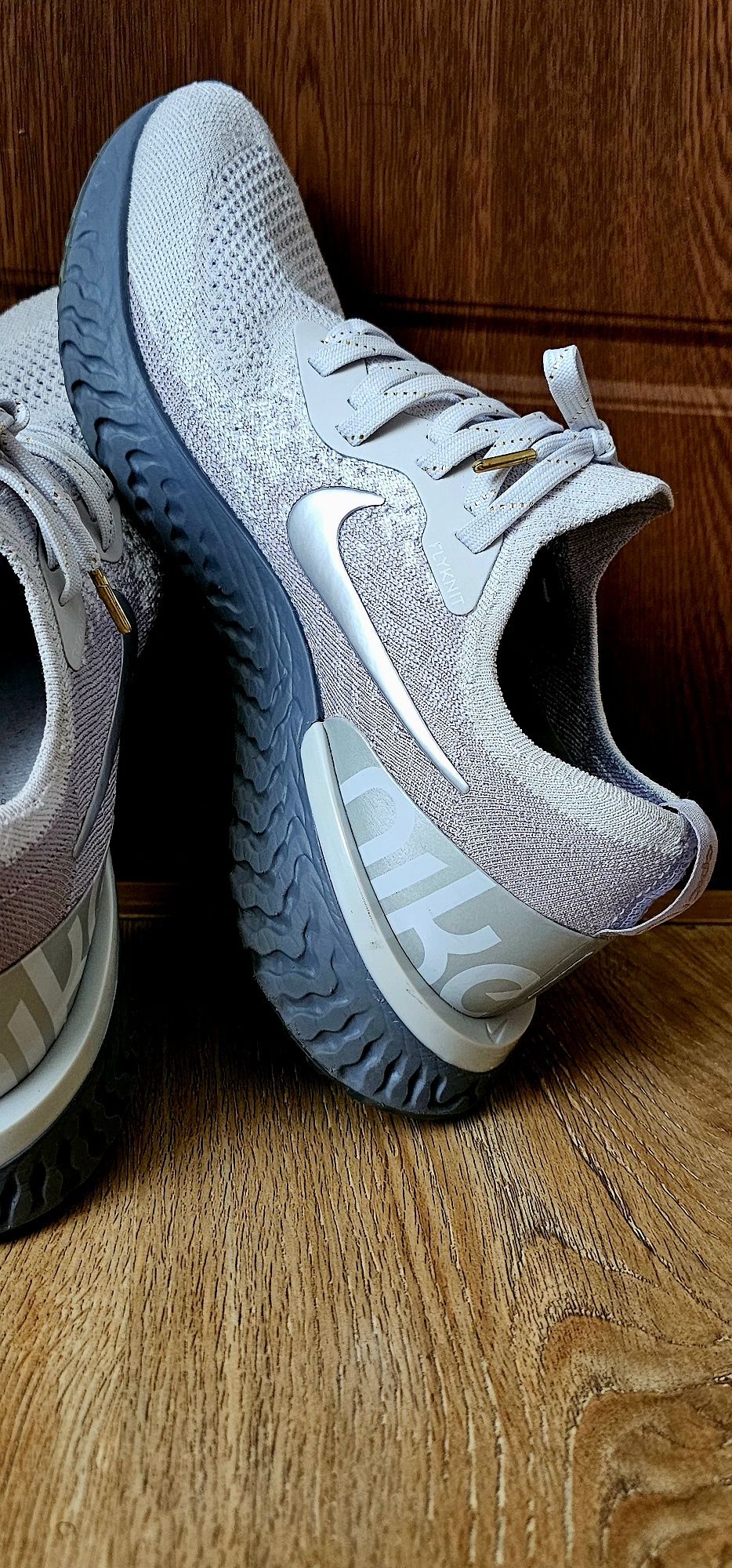 Маратонки Nike React
