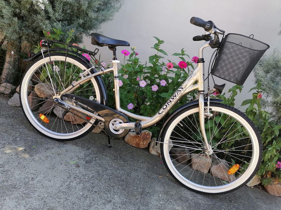 Bicicletă damă CONWAY,roti 26,cu 3 vit ,frână picior !