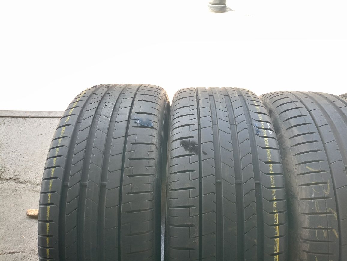 4 anvelope Pirelli 245/35 R21 2x dot 3817 si 2x dot 1123