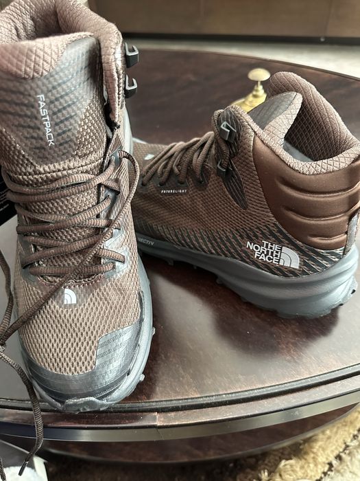 Ghete North Face noi, marinea 40,5