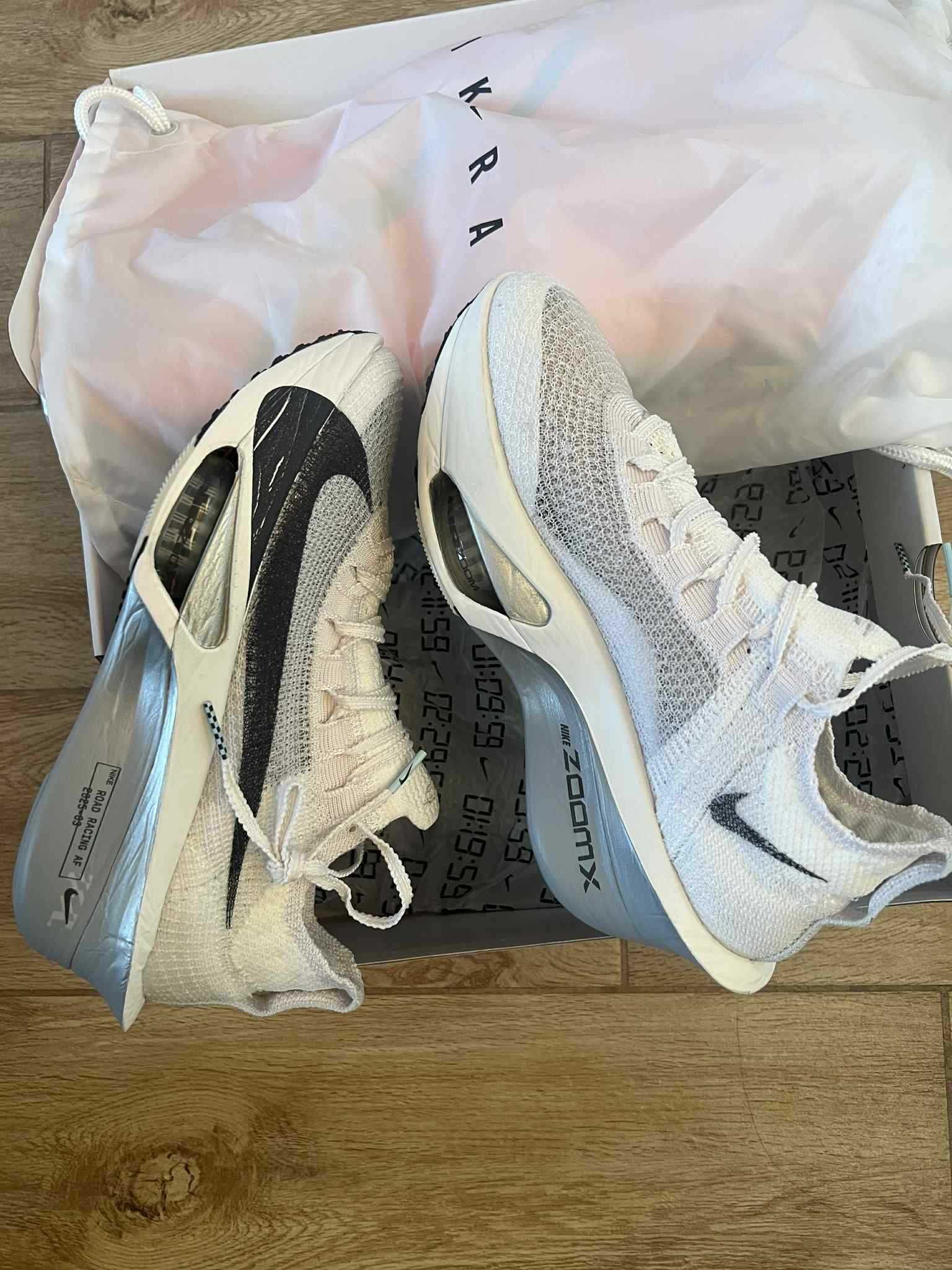 100% Оригинални Nike Alphafly 3 - в номер 38-24 см стелка