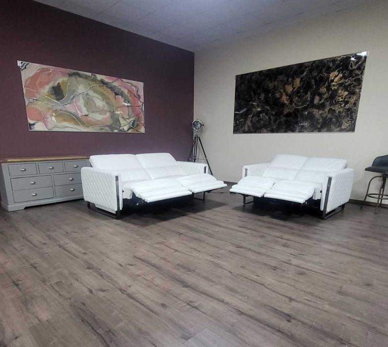 Бял кожен комплект дивани тройка и двойка с релакс механизъм