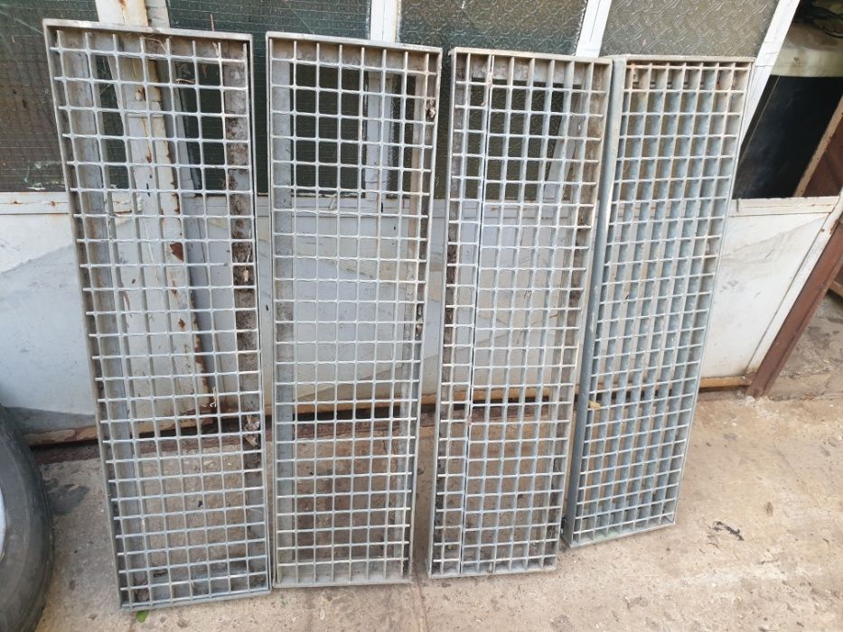 4 trepte metalice galvanizate germania hale beci etc