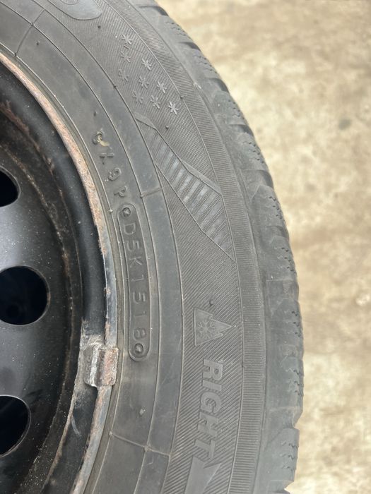 Cauciucuri iarna 175/65/14 Toyo