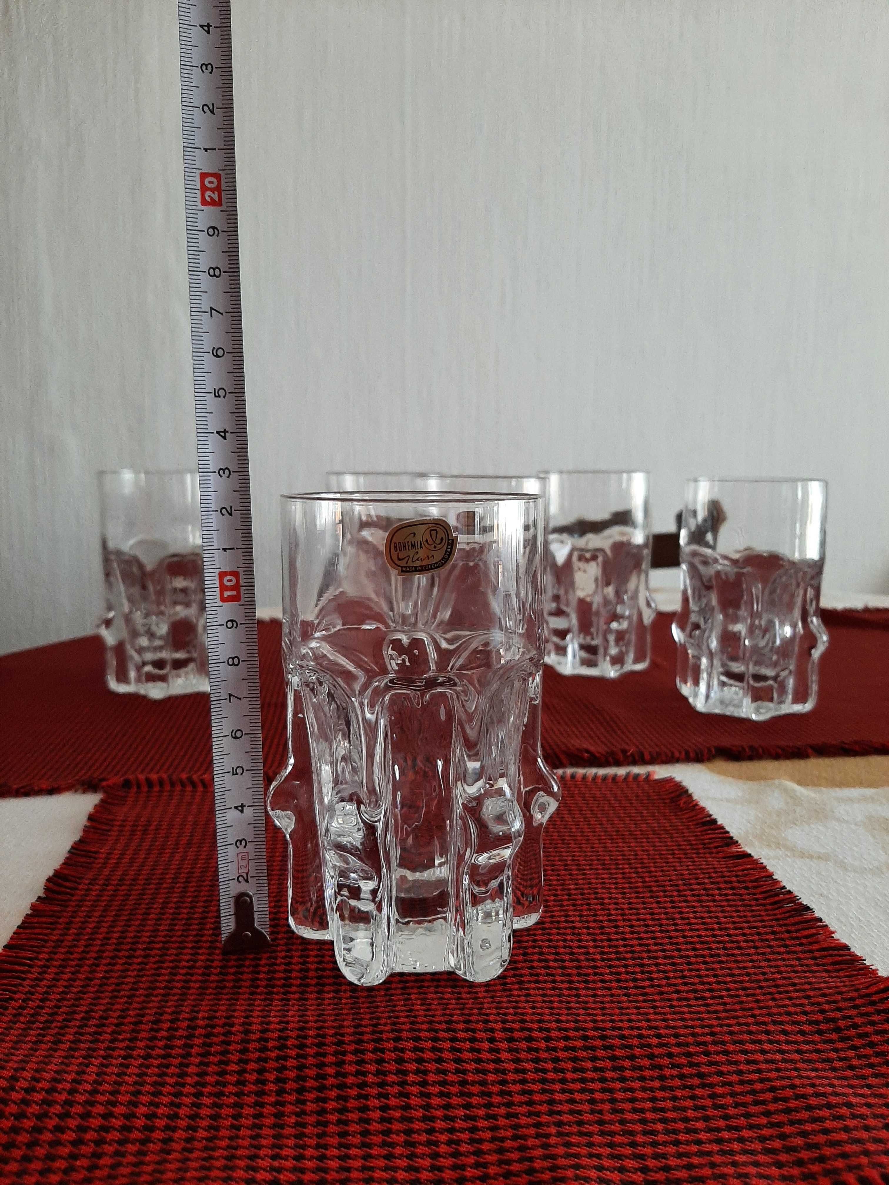 Комплект 6 броя оригинални стъклени чаши Чехословакия BOHEMIA Glass