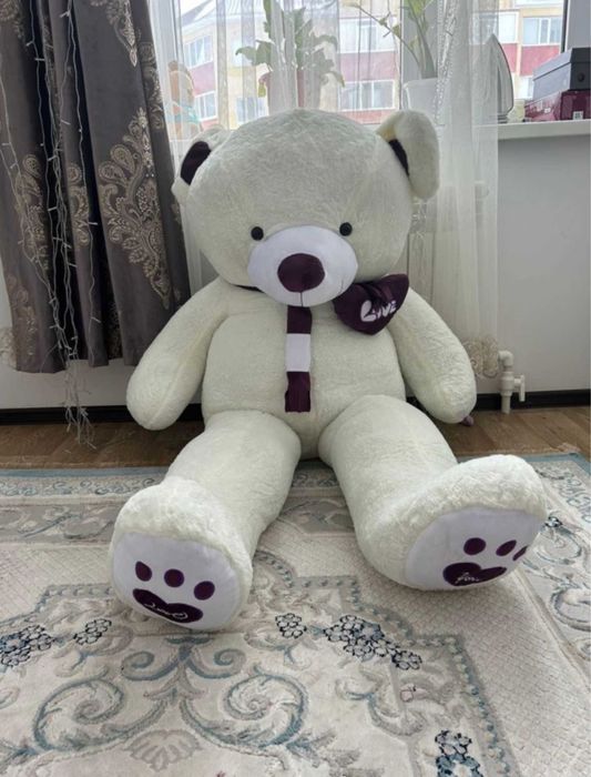 Продам плюшевого медведя
