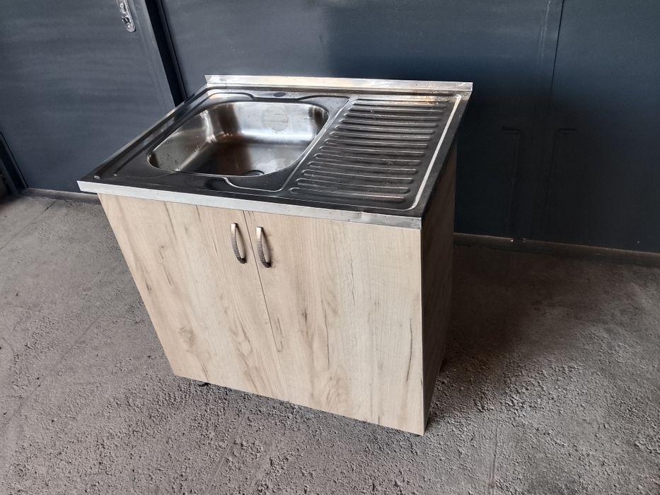 Р а   ко в и н а