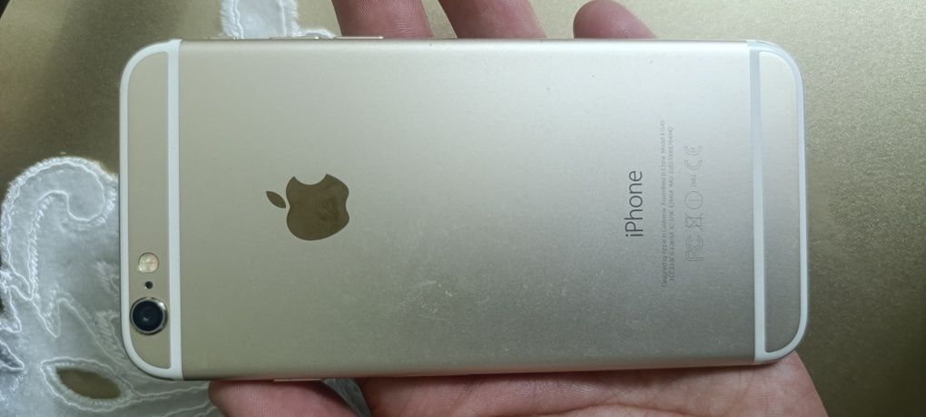 Iphone 6 iCloudga tushgan va oynasi singan