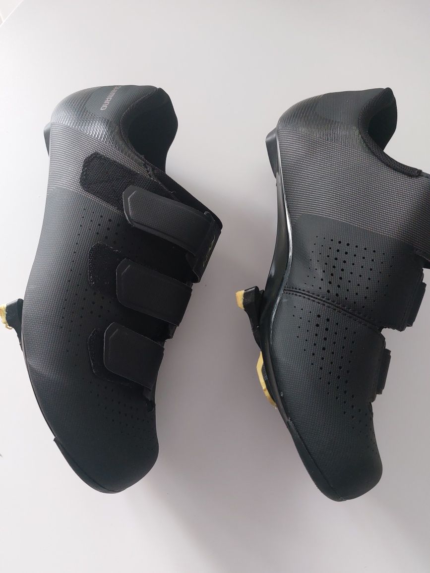 pachet pantofi+pedale  shimano