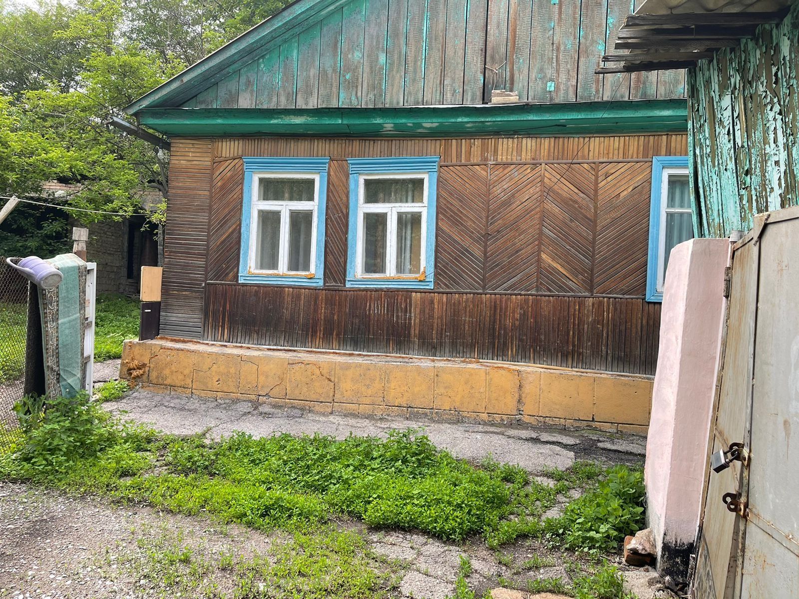Продажа дома вверх по ул.М.Оспанова