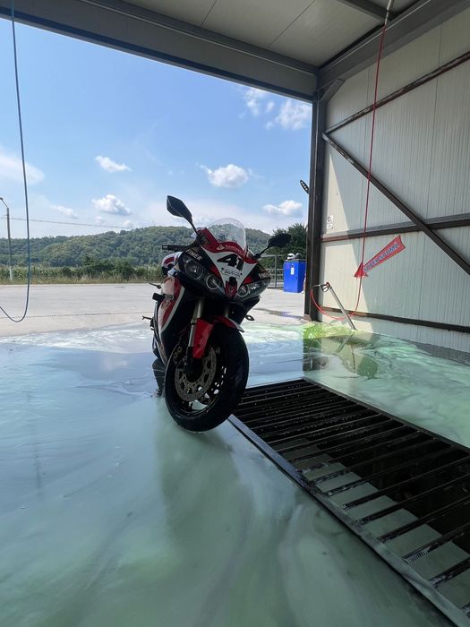 Vând Yamaha R1 rn12