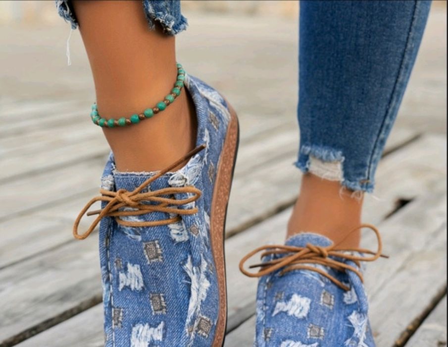 Дамски обувки (чисто нови)