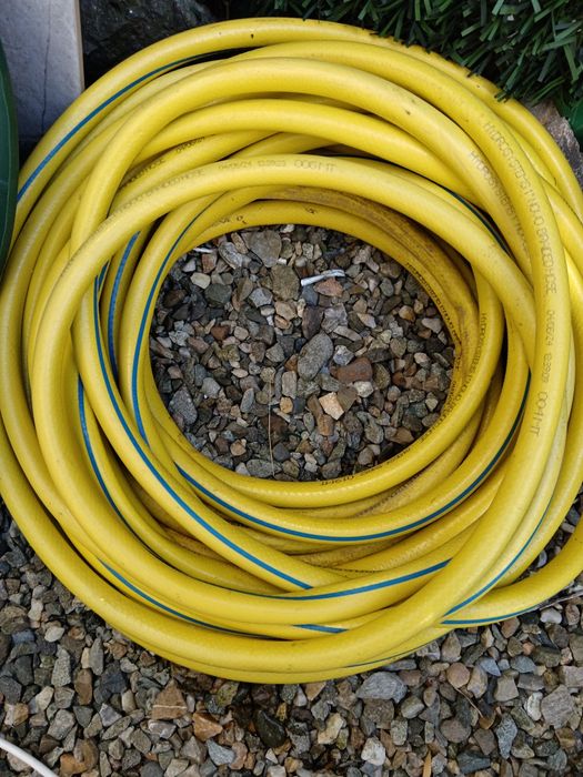 Vând furtun novo branded hose