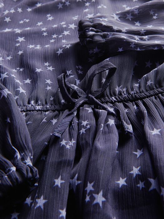 Рокля с дълъг ръкав - размер 140см.