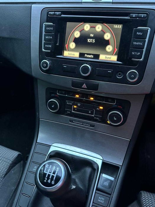 Dezmembrez VW PASSAT B7 -2.0 TDI BREAK model 2010-2014