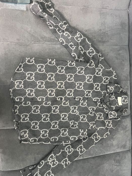 Compleu gucci ,mărimea S