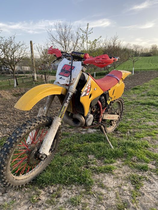 Motocross suzuki