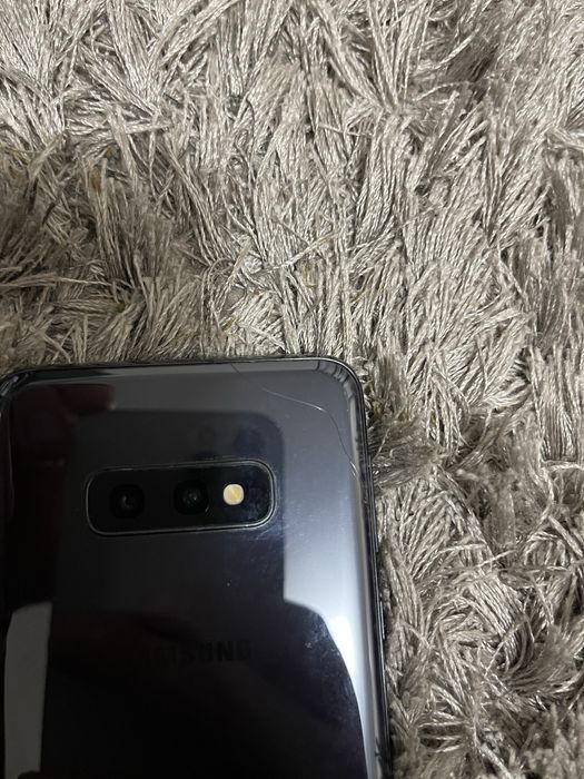 Vand samsung galaxy S10E