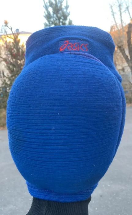 Наколенники для футбола