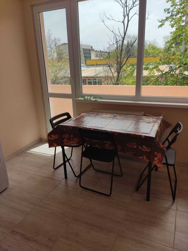 Дава се под наем Двустаен апартамент в Русе, Алеи Възраждане - 70 кв.м за 357 € - Снимка #13