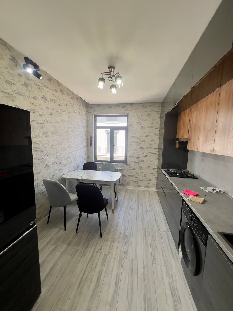 ЖК Comfort house 
Юнусабад-11 квартал 
(по линии метро, рядом с трц Ме