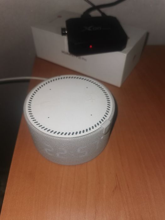 Яндекс колонка с часами