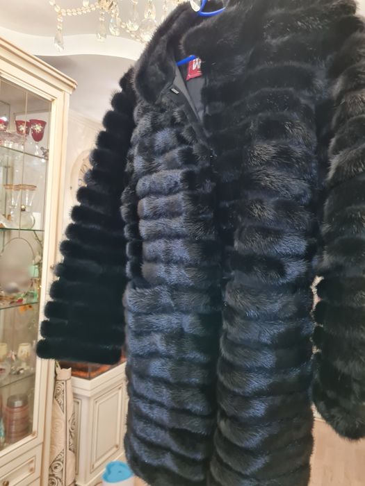 Женская верхняя одеждада