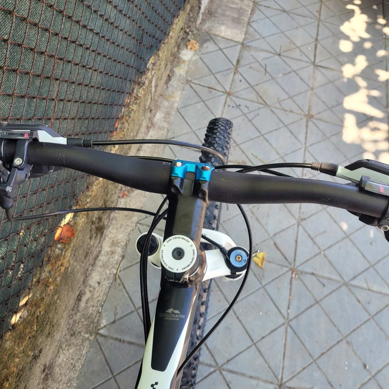 Cube Acid Pro 29цола L Въздушна вилка Rockshox XC32 3x10 Deore XT