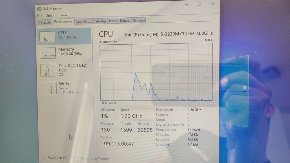 Лаптоп HP Pavilion G6 i5-3230 8GB Ram 1TB HDD Radeon 7630 1GB