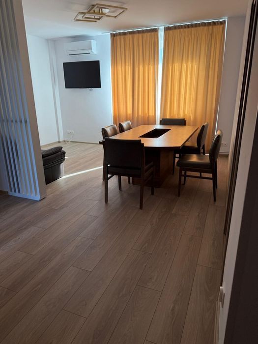 Apartament 3 camere, 2 bai - central, Str. Vlad Tepes