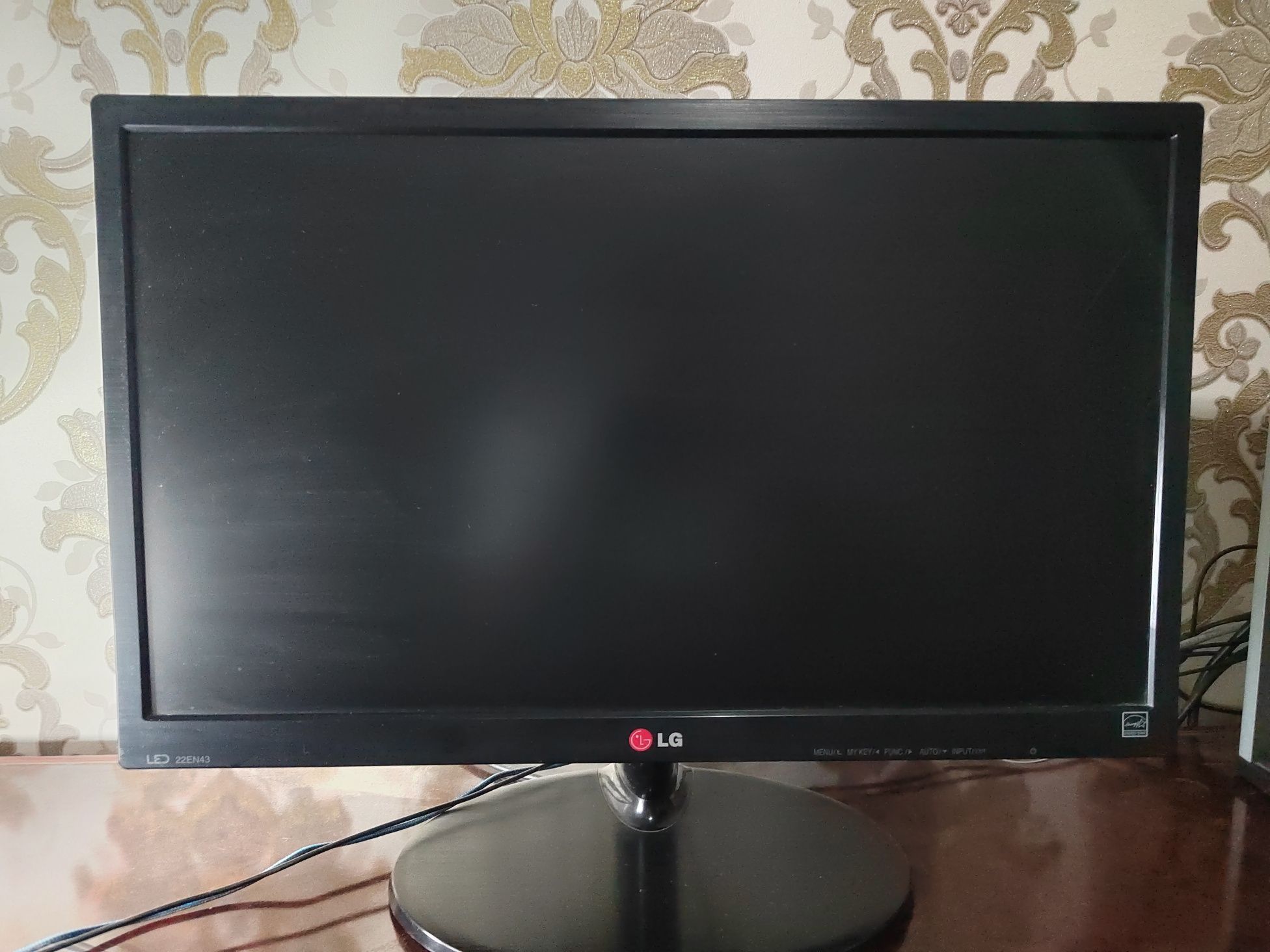 LG Monitor "22" 60 gr