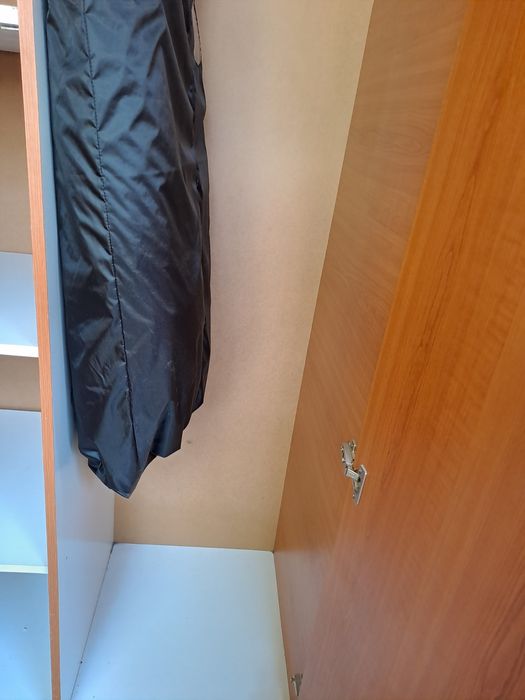 Vand dulap cu doua usi