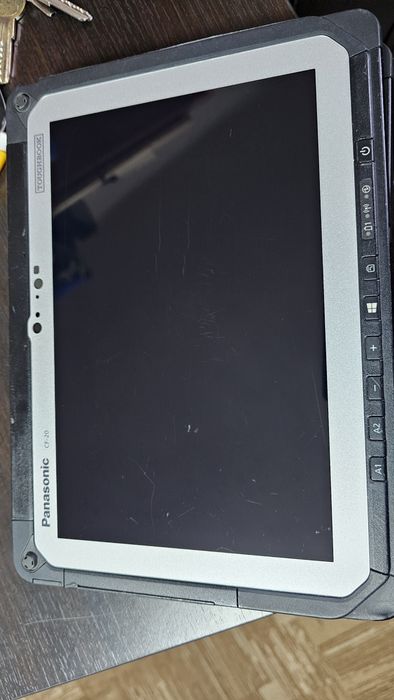 Vând tableta Panasonic CF-20 Toughbook