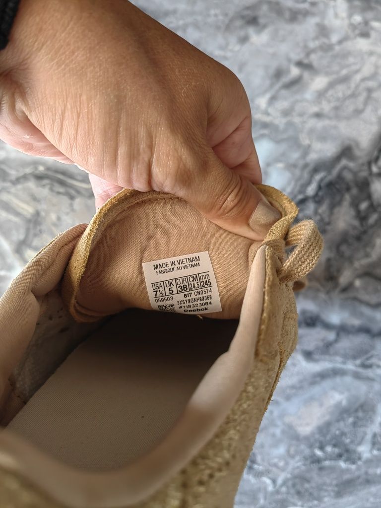 Reebok маратонки