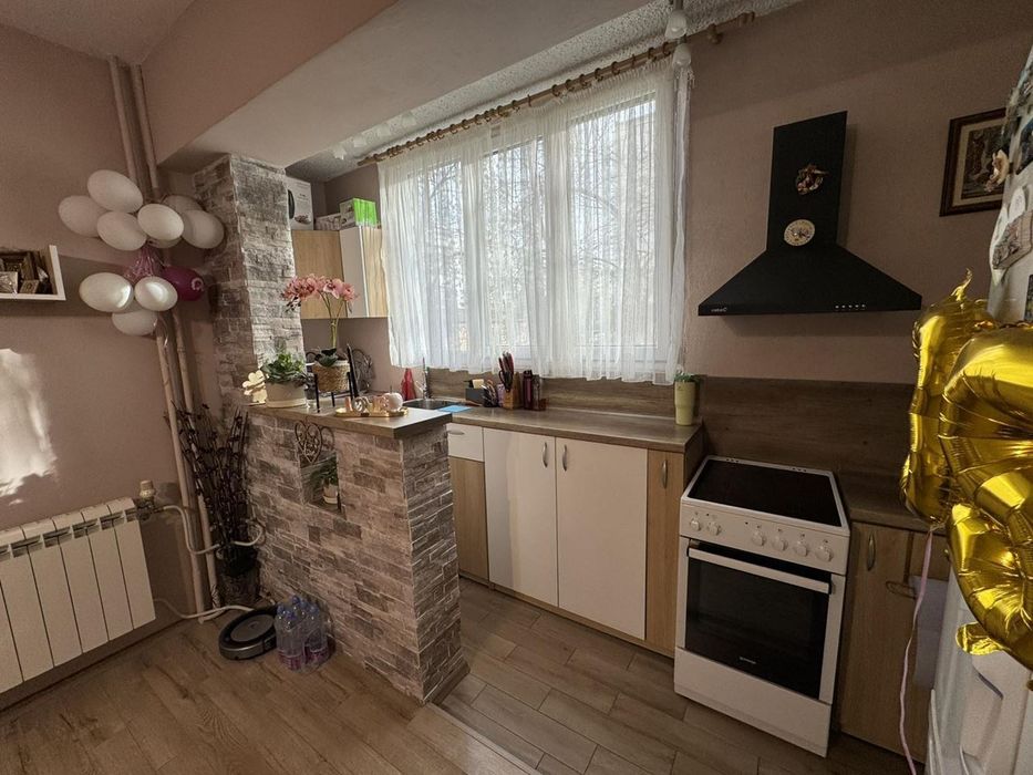 Тристаен апартамент в ж.к. Дружба 1! Имот с отлична локация!