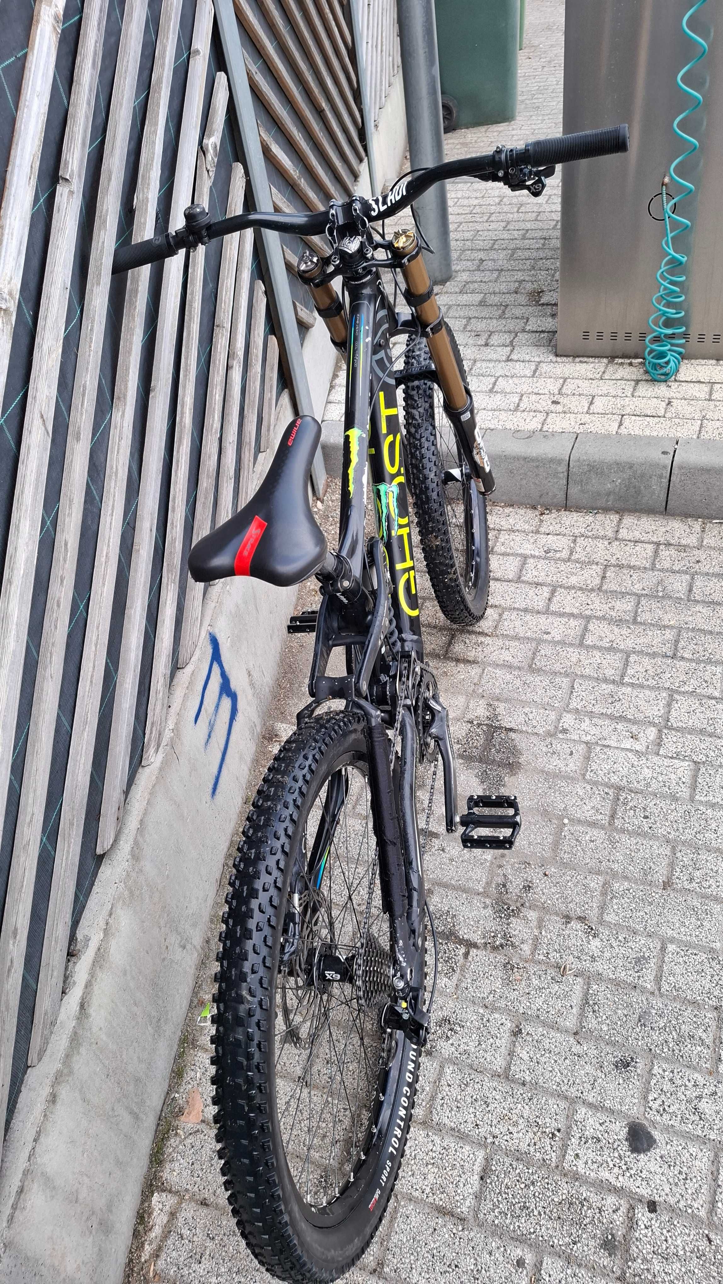 Bicicletă Ghost 7  DH